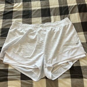ASICS white and gray space dye athletic shorts, size XL
